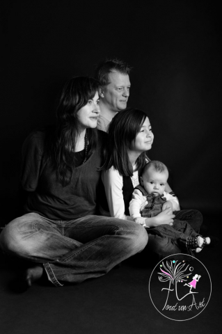 séance photo studio enfant famille grossesse soeur couleur et noir et blanc tout un art photographie bruxelles brabant wallon wavre auderghem watermael boistfort woluwe saint lambert woluwe saint pierre