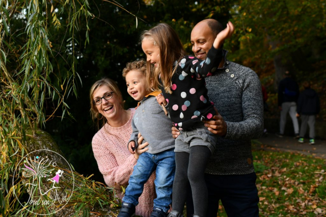 tout-un-art-be-reportage-enfants-familles-grossesse-freestyle-bruxelles-brabant-wallon-auderghem-woluwe-saint-lambert-watermael-boisfort-wavre-waterloo-zwangerschap-foto-reportage-brussel (59