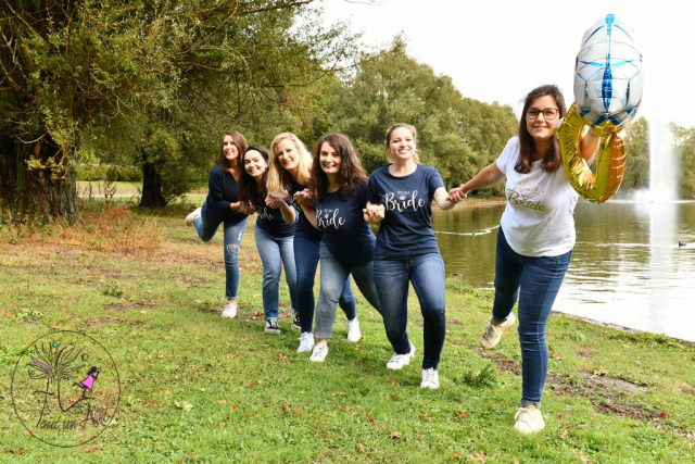 séance photo reportage freestyle enterrement de vie de jeune fille bachelorette party couleur et noir et blanc tout un art photographie bruxelles brabant wallon wavre auderghem watermael boistfort woluwe saint lambert woluwe saint pierre