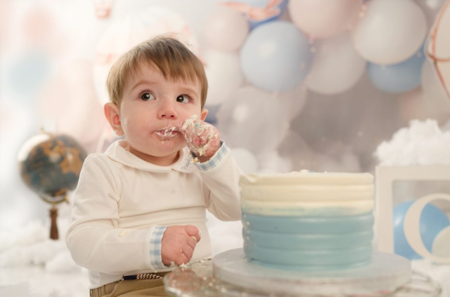 tout-un-art-bruxelles-wavre-brabant-wallon-photographe-smash-the-cake-anniversaire-un-an-gateau (7)