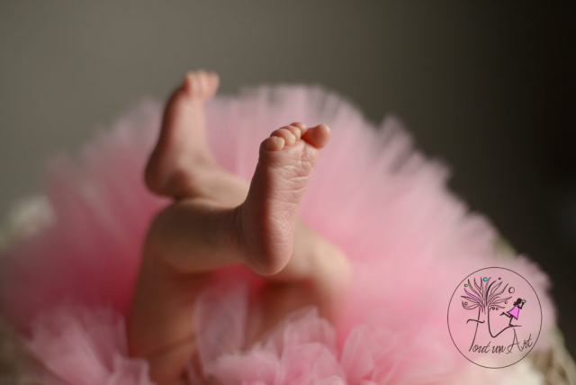 Tout-un-art-photographe-Bruxelles-Auderghem-Exterieur-studio-grossesse-woluwe-watermael-wavre-nouveau-ne-3-pose