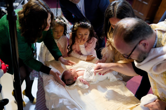 bapteme-evenement-reportage-mariage-photographie-tout-un-art-bruxelles-eglise-la-cambre-abbaye-bonheur