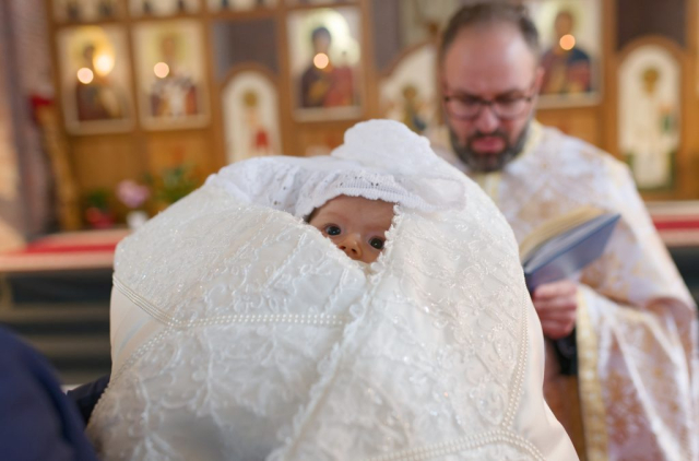 bapteme-evenement-reportage-mariage-photographie-tout-un-art-bruxelles-eglise-la-cambre-abbaye-bonheur